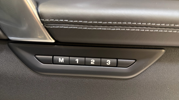 Land Rover Discovery Sport 1.5 P270e Dynamic HSE 5dr Auto [5 Seat] Station Wagon - Image 34